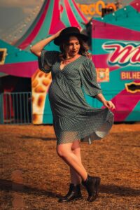 feeding dress for summer and comfortable wear