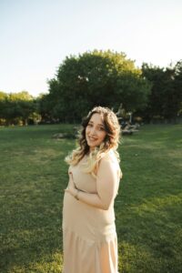 creative ways to reuse maternity clothes after delivery