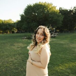 5 Ways to Reuse Your Maternity Dresses After Delivery